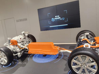解鎖VOLVO成都制造工廠奧秘 電子科技大學校友開啟跨領域文化基因探索之旅